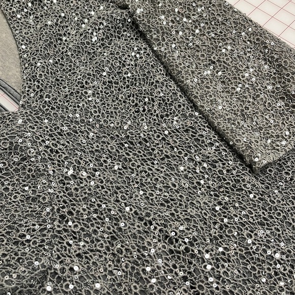 KAY UNGER Honeycomb Lace V-Neck Sequined Elbow Keyhole Back Grey Party Dress 18W - Picture 8 of 16